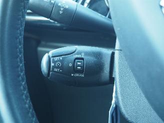 Citroën DS3 1.6 E-hdi So Chic picture 12