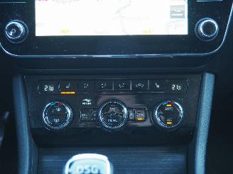 Skoda Superb 2.0 TDI Nusiness edi Automaat picture 16