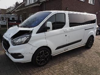 skadebil bedrijf Ford Transit Custom Dubb cabine Limitred Automaat 2023/1