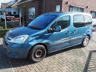 Vaurioauto  passenger cars Citroën Berlingo 1.6-16V Multispace 5P 2008/6