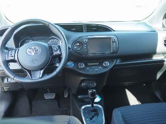 Toyota Yaris 1.5 hybrid design sport picture 15