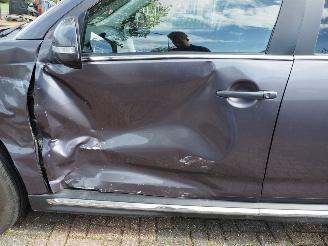 Mitsubishi Outlander 2.0 Intro Edition picture 7