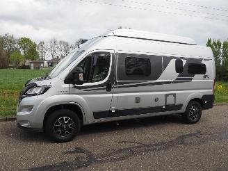 krockskadad bil camper Laika  Kosmo 6.0 2021/7