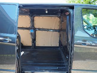 Ford Transit Custom 2.0TDCI Sport L2H1 Automaat picture 7