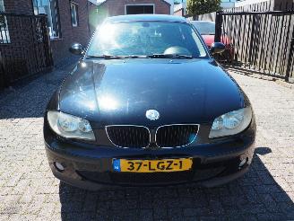 BMW 1-serie 116i picture 2