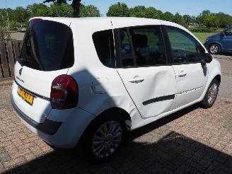 Renault Modus 1.6-16V Night&Day Automaat picture 4