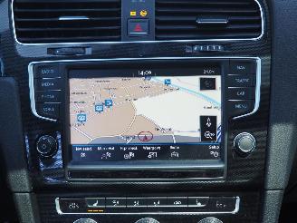 Volkswagen Golf 1.4 TSI GTE Connected Series picture 18