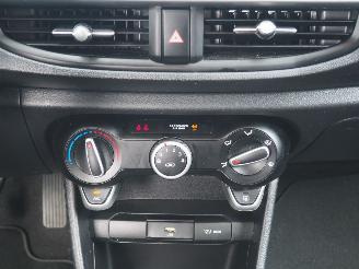 Kia Picanto 1.0 Dpi ComfortLine picture 19