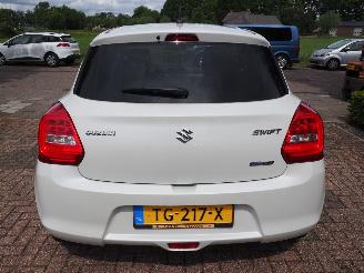 Suzuki Swift 1.2 Stijl Smart Hybrid picture 5