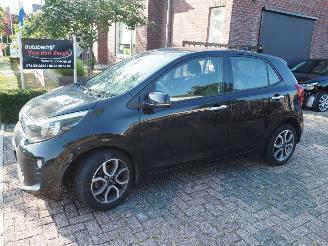 Schadeauto Kia Picanto 1.0 Dpi DynamicPlusLine Automaat 2022/5