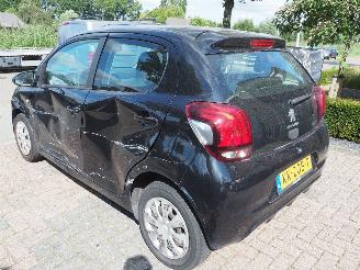 Peugeot 108 1.0 E-Vti Active picture 6