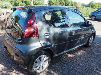 Peugeot 107 1.0 Active Automaat picture 4
