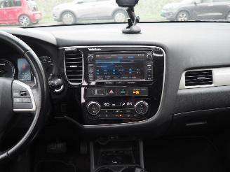 Mitsubishi Outlander 2.0 PHEV Instyle picture 17