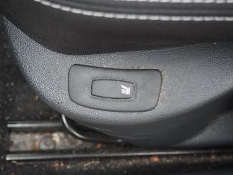 Renault Clio 1.5 Dci Limited Automaat picture 25