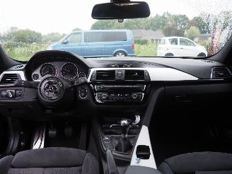 BMW 3-serie 320i M-Sport picture 9