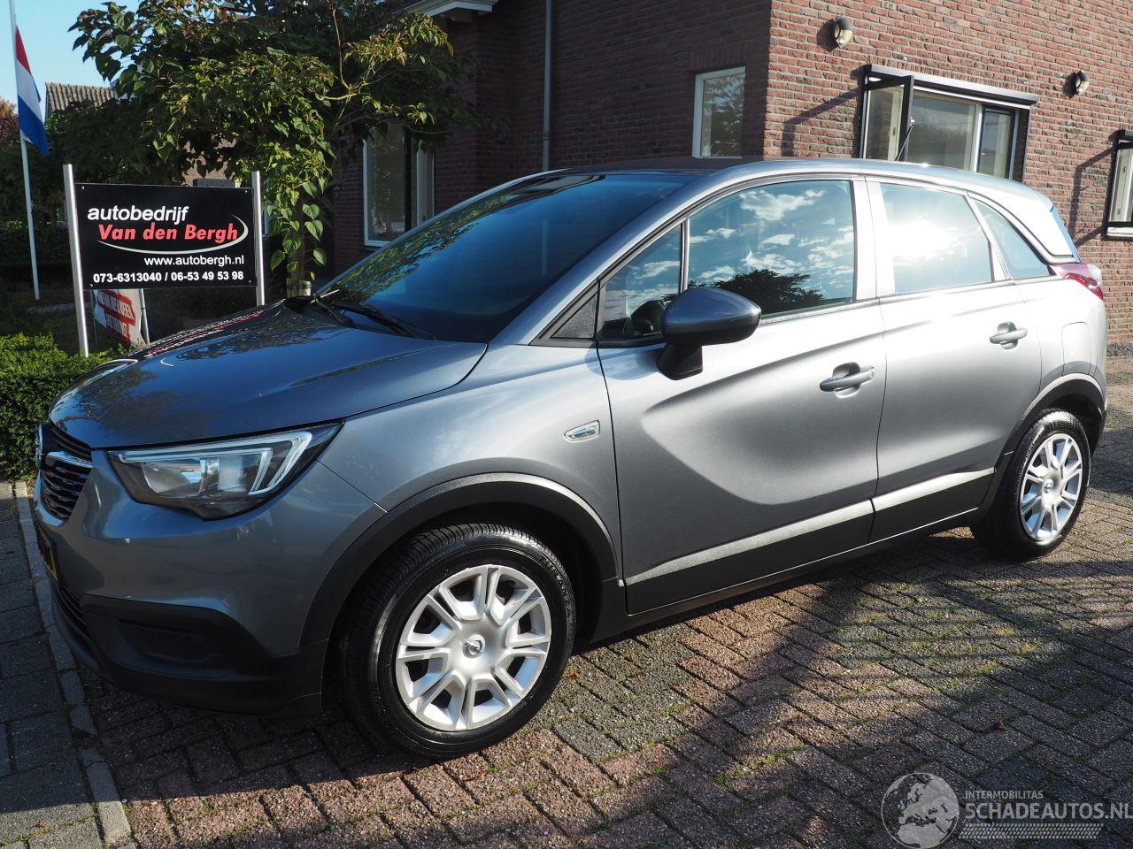 Opel  1.2 Online Edition