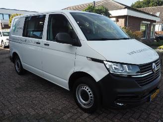 Volkswagen Transporter 2.0 TDi L1H1 DC 5 Persoons picture 3