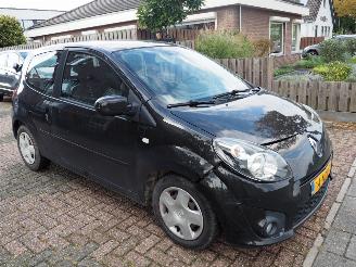 Renault Twingo 1.2-16V Dynamique picture 3