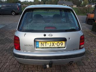 Nissan Micra 1.3 LX Automaat picture 5