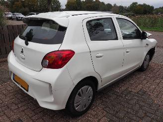 Mitsubishi Space-star 1.2 Connect+ picture 4