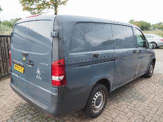 Mercedes Vito 110 CDI Functional Lang picture 4