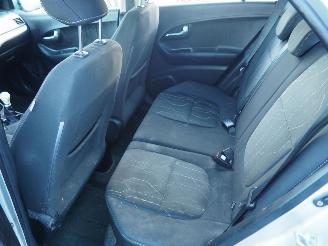 Kia Picanto 1.2 CVVT Comfort Pack picture 19