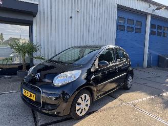 Schadeauto Citroën C1 1.0 12V 50KW AIRCO 5-DEURS 2011/10