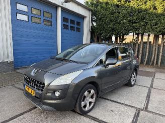 uszkodzony samochody osobowe Peugeot 3008 1.6 THP 115KW AIRCO AUTOMAAT 2011/2