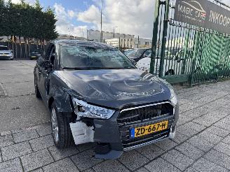 Audi A1 1.0 TFSI AUTOMAAT 5-DRS picture 4