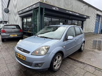 Schadeauto Ford Fiesta 1.3 AIRCO 5-DEURS 2007/8