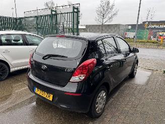 Hyundai I-20 1.2 AIRCO picture 4