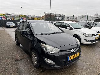 Hyundai I-20 1.2 AIRCO picture 3