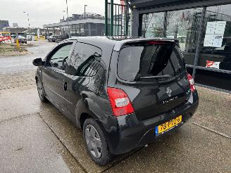 Renault Twingo 1.2 16V AIRCO picture 5