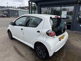 Toyota Aygo 1.0 12V AIRCO 5-DRS picture 5
