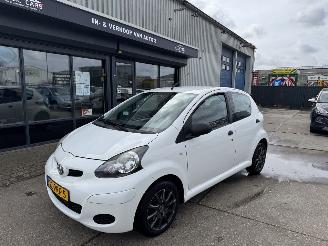 Auto incidentate Toyota Aygo 1.0 12V AIRCO 5-DRS 2011/3