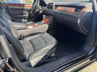 Audi A8 4.2 V8 QUATTRO 246KW picture 13
