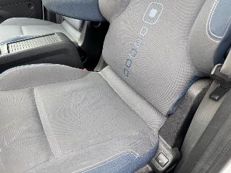 Citroën Berlingo 1.6 VTI 120 XTR AIRCO picture 12