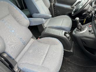 Citroën Berlingo 1.6 VTI 120 XTR AIRCO picture 6