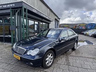 skadebil auto Mercedes C-klasse C200 Kompessor Automaat 2000/9