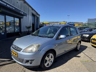skadebil auto Ford Fiesta 1.3 8V AIRCO 5-DEURS 2007/8