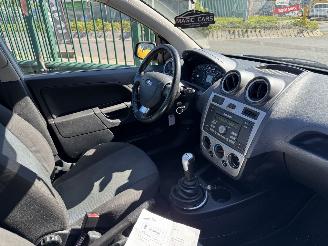 Ford Fiesta 1.3 8V AIRCO 5-DEURS picture 7