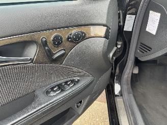 Mercedes E-klasse E320 Avantgarde Aut Keyless picture 19