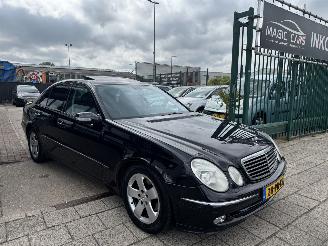 Mercedes E-klasse E320 Avantgarde Aut Keyless picture 4