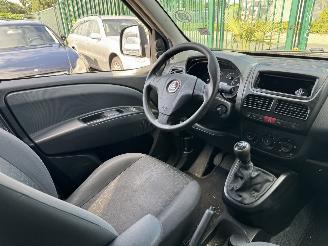 Fiat Doblo 1.4 Benzine Airco dubbele schuifdeur picture 7