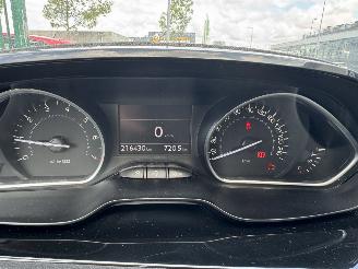 Peugeot 208 1.0 VTI 50KW AIRCO picture 9