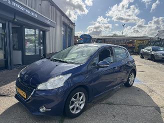  Peugeot 208 1.2 VTI 60KW AIRCO PANORAMA 2014/3
