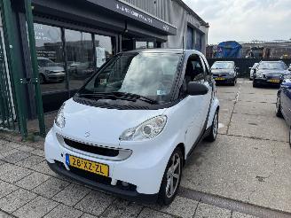 Smart Fortwo 1.0 52KW AIRCO AUT picture 2