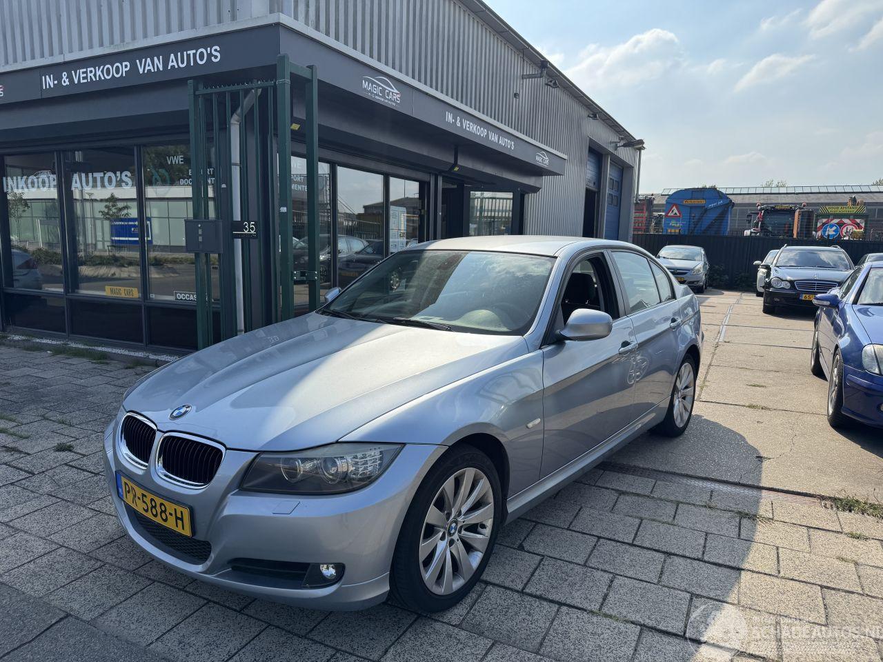 BMW 3-serie 318i SEDAN 105KW AIRCO