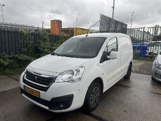  Peugeot Partner 1.6 73KW BlueHDI AIRCO 2017/9