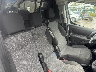 Peugeot Partner 1.6 73KW BlueHDI AIRCO picture 4